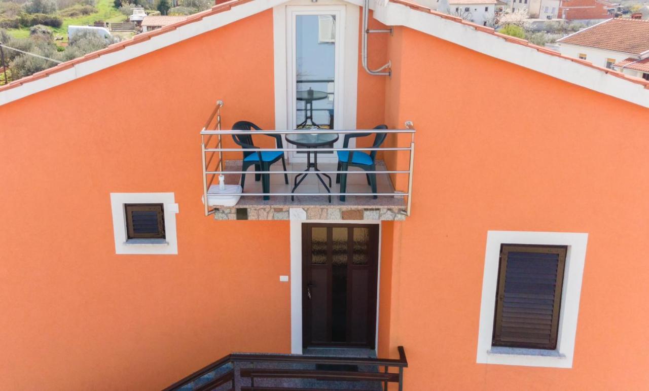 Apartmán Tomi Pula Exteriér fotografie
